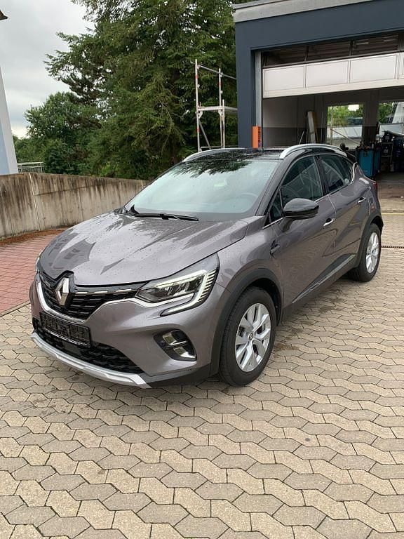 Grau Gebraucht 2022 Renault Captur Intens SUV | 19.980 € (Fairer Preis) - Bild 1/4