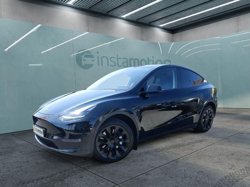 Schwarz Gebraucht 2023 Tesla Model Y SUV | 43.349 € (Etwas zu teuer) - Bild 1/4