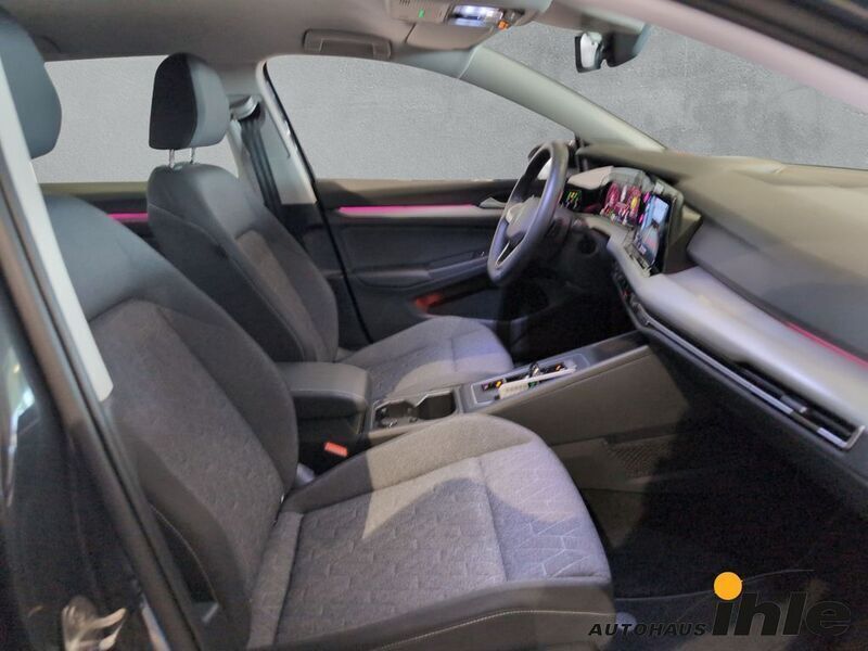 Gebraucht VW Golf VIII Move 150 PS (110 kW) 2023 Grau Kombi