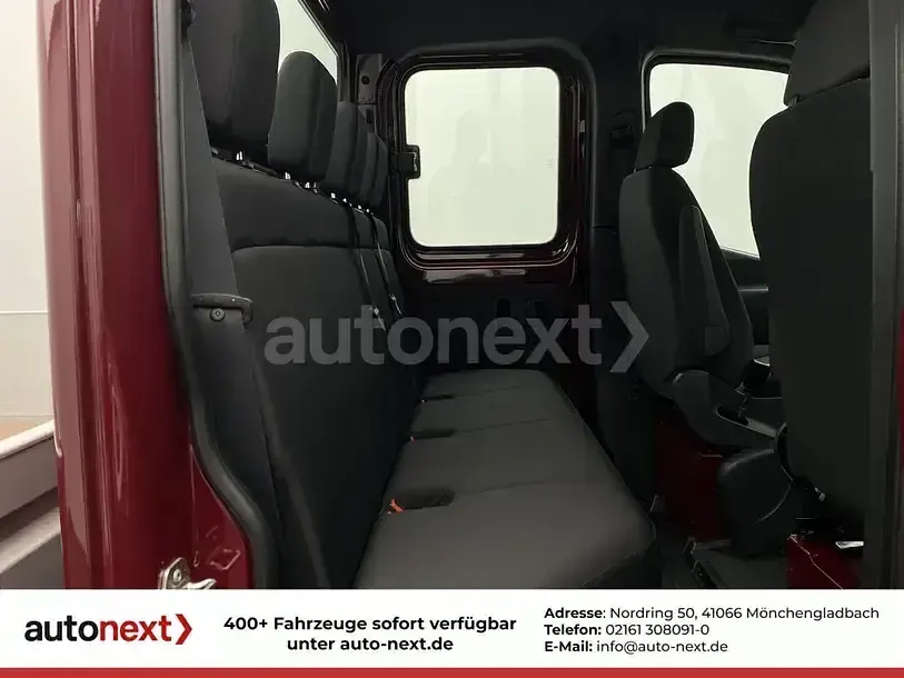 Second-hand Mercedes Sprinter 190 CP (139 kW) 2022 Roșu Van
