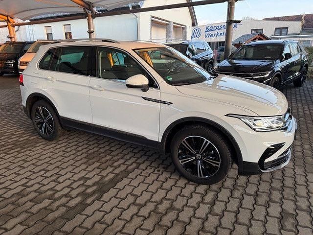 Gebraucht VW Tiguan Elegance 150 PS (110 kW) 2023 Weiß SUV