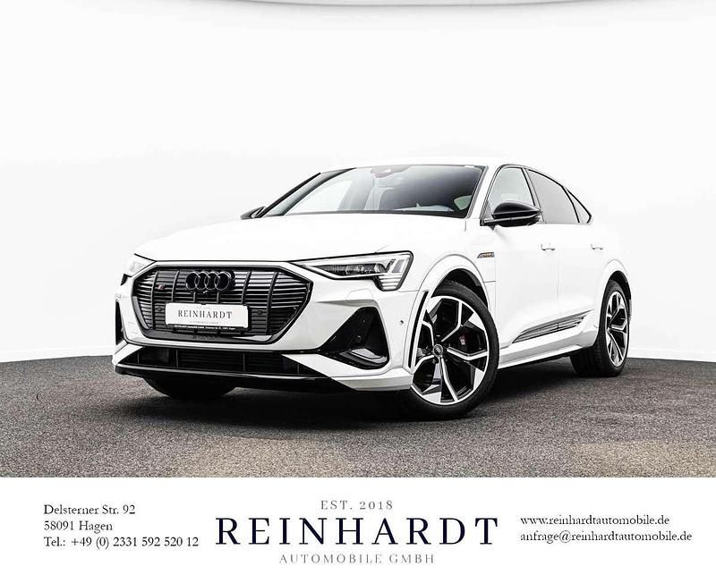 Gletscherweiß metallic Gebraucht 2022 Audi e-tron Sportback Comfort SUV | 41.848 € (Fairer Preis) - Bild 1/1
