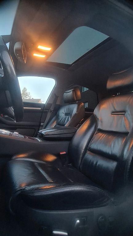 Second-hand Audi A8 Comfort 272 CP (200 kW) 2006 Albastru Berlinǎ