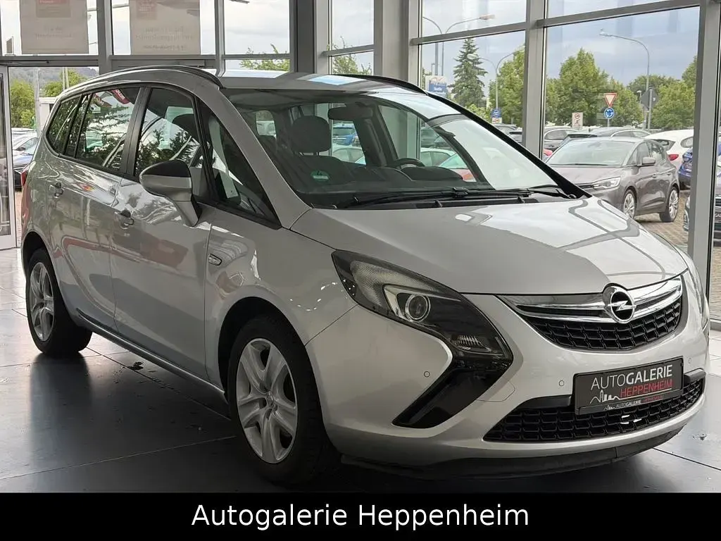 Gebraucht Opel Zafira Tourer Edition 150 PS (110 kW) 2016 Silber Van / Kleinbus