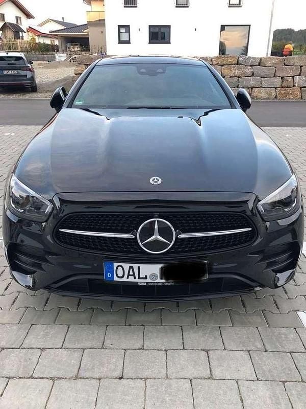 Gebraucht Mercedes E200 Edition 197 PS (144 kW) 2023 Coupé