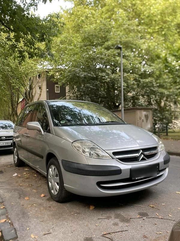 Grau Gebraucht 2006 Citroën C8 Van / Kleinbus | 1.450 € (Fairer Preis) - Bild 1/4