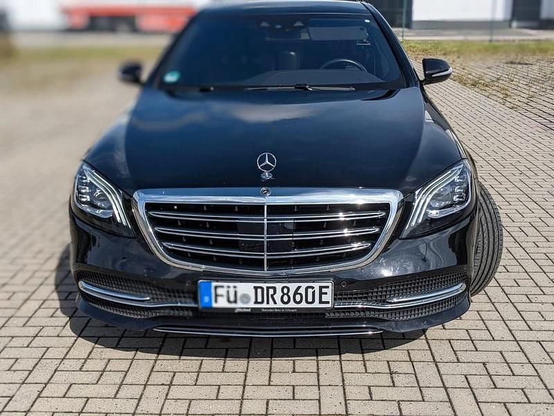 Schwarz Gebraucht 2020 Mercedes S560 Limousine | 56.000 € (Fairer Preis) - Bild 1/4
