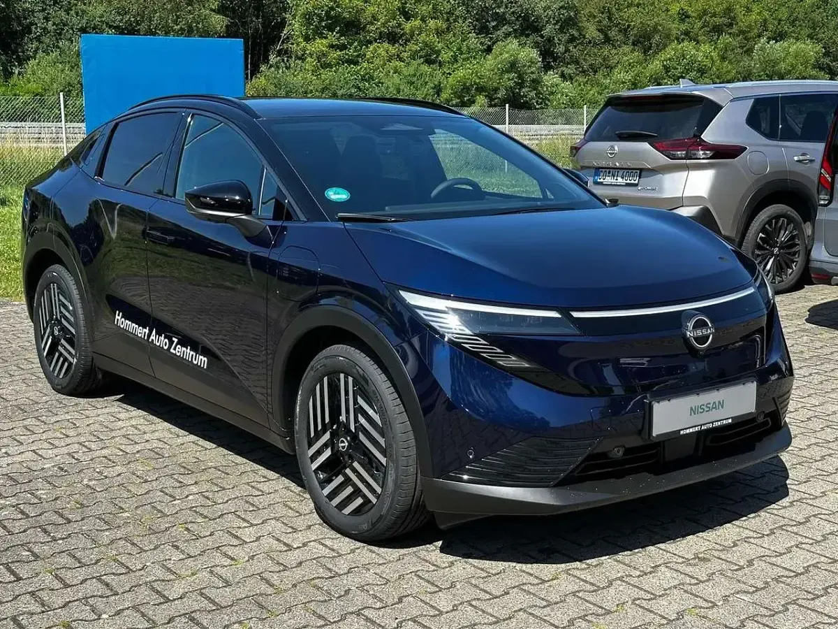 Neu Nissan Leaf Advance 160 kW (218 PS) 2026 Blau SUV