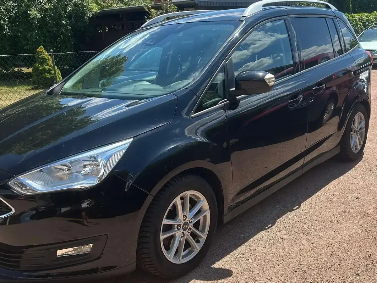 Gebraucht Ford Grand C-Max 150 PS (110 kW) 2019 Iridiumschwarz metallic Van / Kleinbus