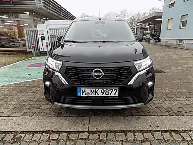 Gebraucht Nissan Townstar Tekna 131 PS (96 kW) 2025 Schwarz Kombi