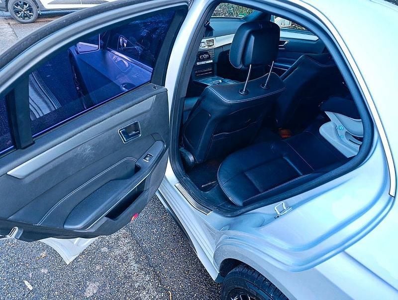 Gebraucht Mercedes E350 AMG line 252 PS (185 kW) 2014 Silber Limousine