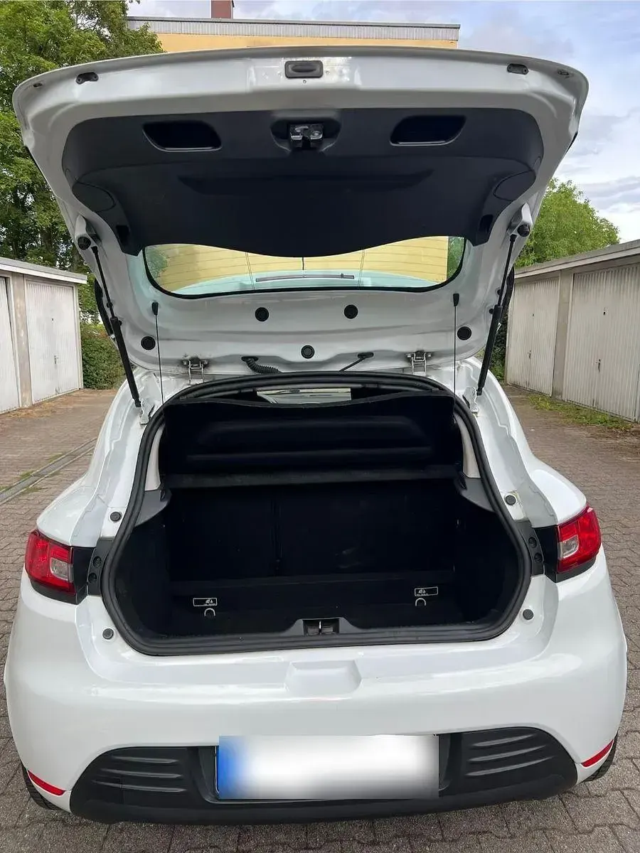 Gebraucht Renault Clio Collection 76 PS (55 kW) 2020 Weiß Kleinwagen