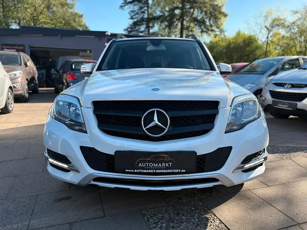 Gebraucht Mercedes GLK200 143 PS (105 kW) 2013 Weiß SUV