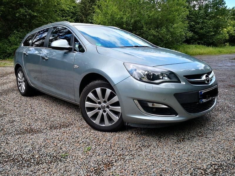 Używany Opel Astra 165 KM (121 kW) 2013 Kombi