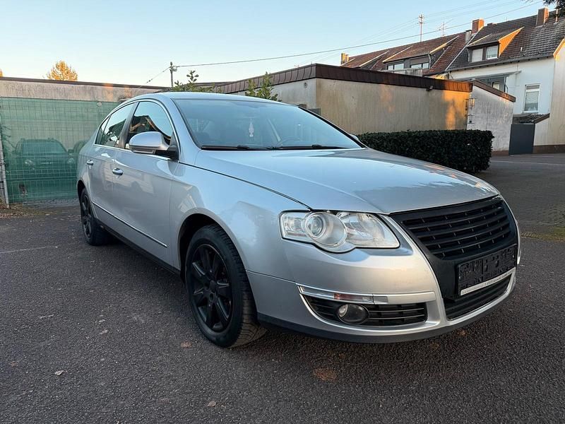 Gebraucht VW Passat Comfortline 140 PS (102 kW) 2006 Silber Limousine
