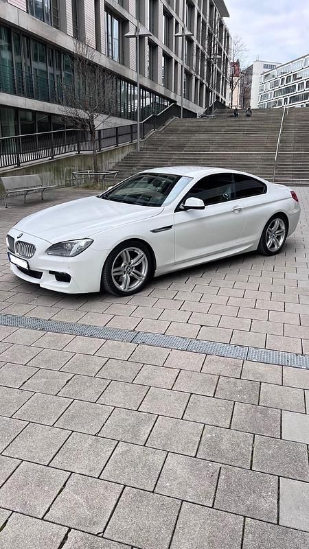 Gebraucht BMW 650 Sport Line 408 PS (300 kW) 2011 Weiß Coupé