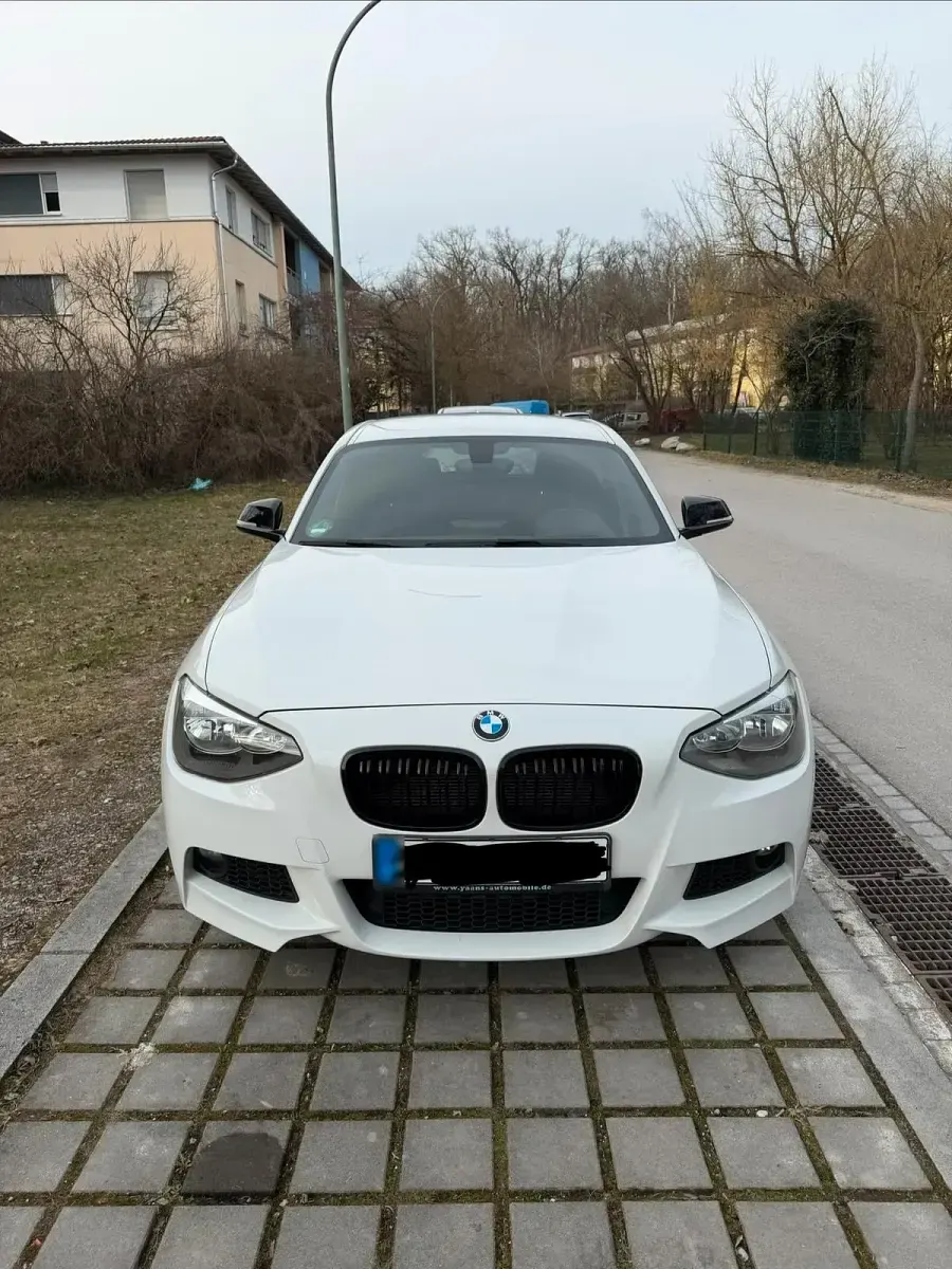 Gebraucht BMW 116 M Sport 136 PS (100 kW) 2013 Weiß Kleinwagen