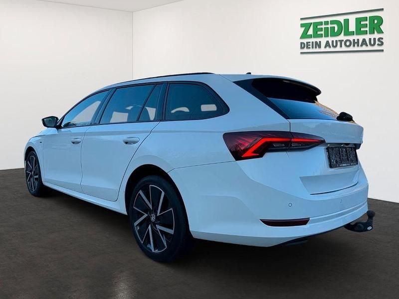Gebraucht Skoda Octavia Clever 150 PS (110 kW) 2021 Weiß Kombi