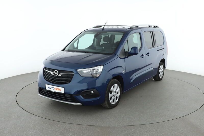 Blau Gebraucht 2020 Opel Combo Life Innovation Van / Kleinbus | 17.240 € - Bild 1/4