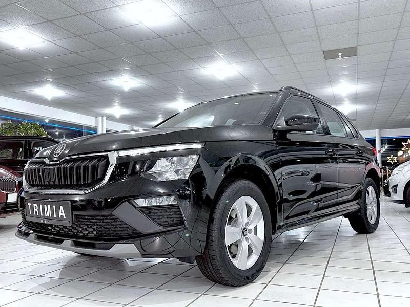 Neu Skoda Kamiq 116 PS (85 kW) 2025 Blackmagic perleffekt SUV