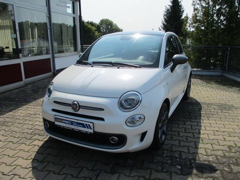Weiß Gebraucht 2018 Fiat 500S Sport Kleinwagen | 11.880 € (Teuer) - Bild 1/4