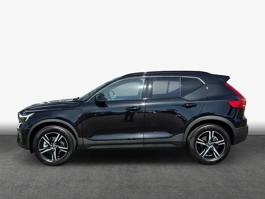 Gebraucht Volvo XC40 145 PS (106 kW) 2025 SUV