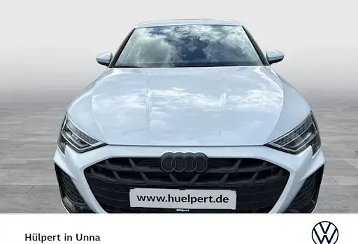Neu Audi A3 S-Line 204 PS (150 kW) 2026 Weiß Limousine