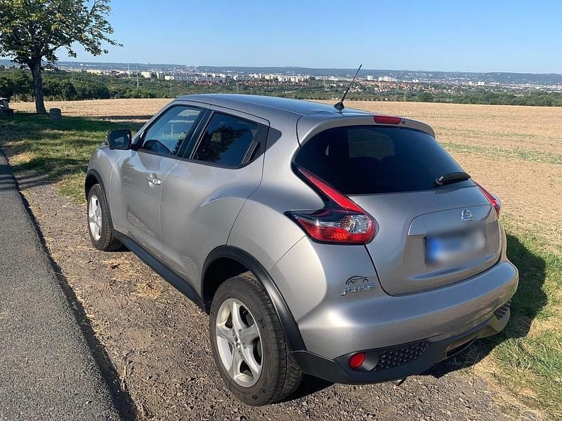 Gebraucht Nissan Juke 360º 117 PS (86 kW) 2015 Silber SUV