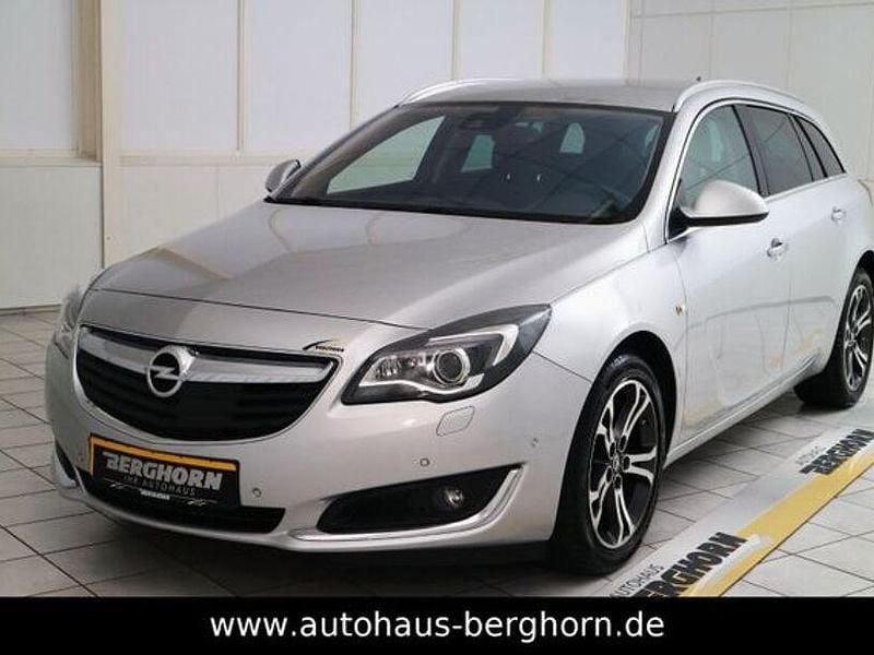 Gebraucht Opel Insignia Innovation 163 PS (119 kW) 2015 Argon silber Kombi