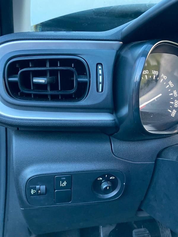 Gebraucht Citroën C3 102 PS (75 kW) 2021 Beige Kleinwagen