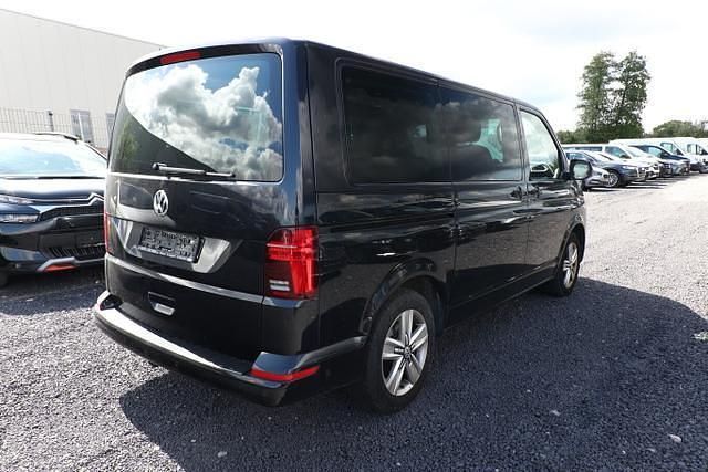 Deep black perleffekt deep black perleffekt Gebraucht 2023 VW T6.1 Comfortline Van | 63.836 € (Fairer Preis) - Bild 1/4