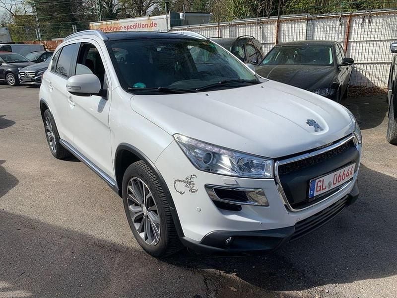Gebraucht Peugeot 4008 Allure 150 PS (110 kW) 2012 Weiß SUV
