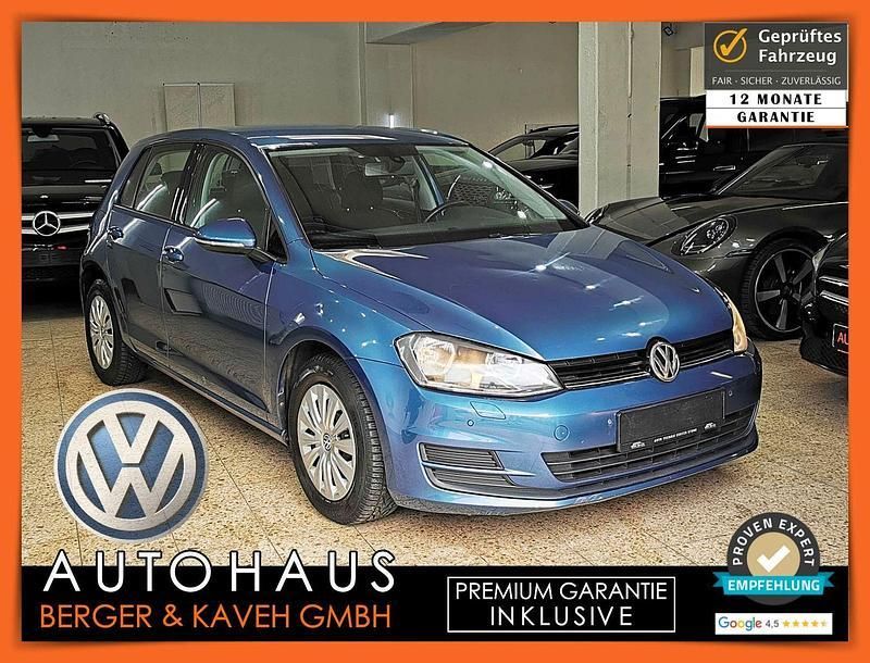 Blau Gebraucht 2012 VW Golf VII Trendline Limousine | 6.650 € (Fairer Preis) - Bild 1/4