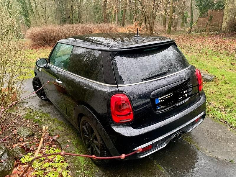 Gebraucht Mini Cooper S 192 PS (141 kW) 2014 Schwarz Kleinwagen