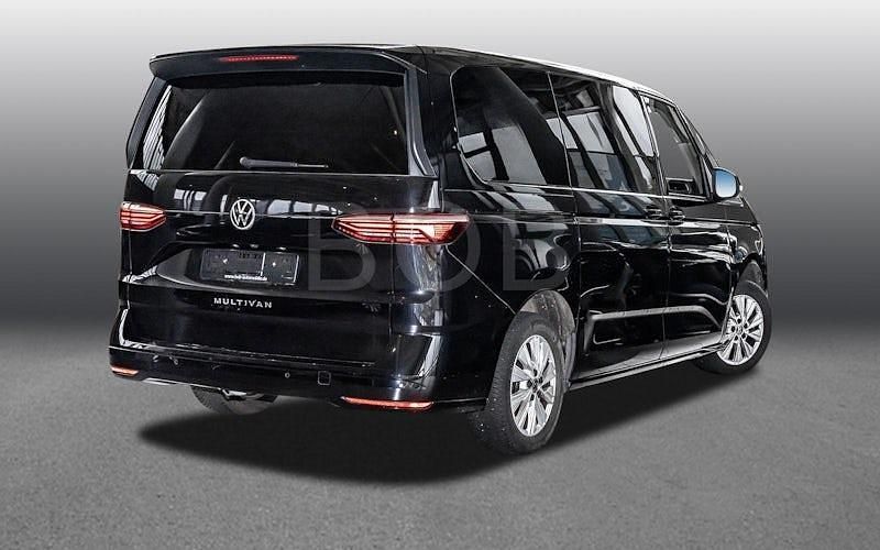 Gebraucht VW Multivan 150 PS (110 kW) 2023 Schwarz Van