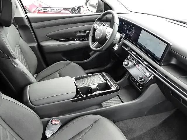 Gebraucht Hyundai Tucson Trend 136 PS (100 kW) 2024 Schwarz SUV