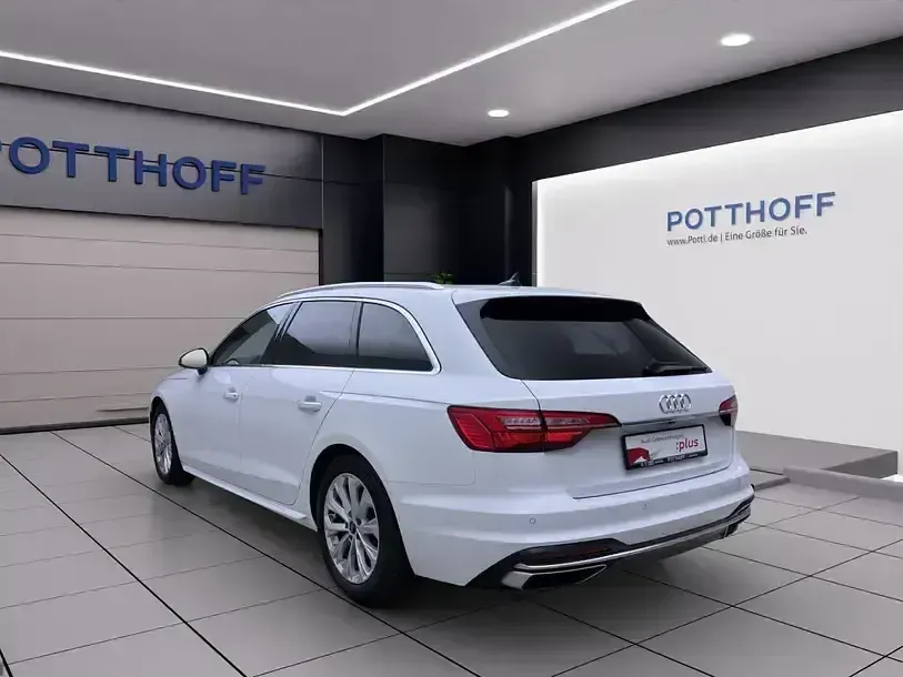 Gebraucht Audi A4 Advanced 136 PS (100 kW) 2023 Weiss Kombi
