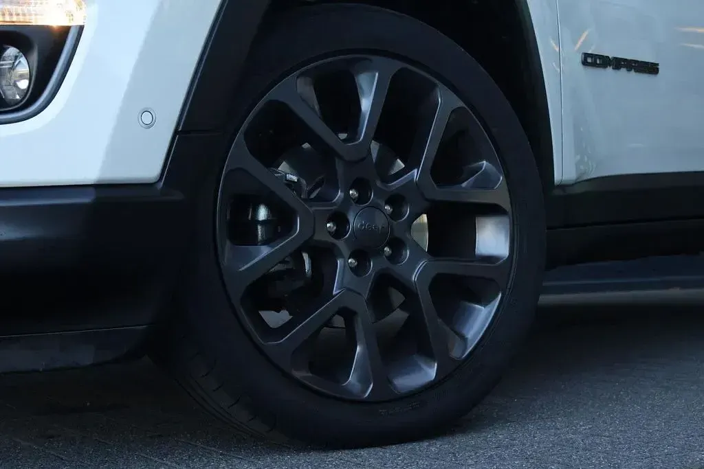 Gebraucht Jeep Compass 150 PS (110 kW) 2021 Weiß SUV
