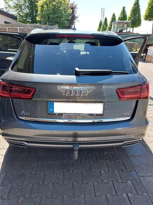 Gebraucht Audi A6 S-Line 190 PS (139 kW) 2018 Grau Kombi