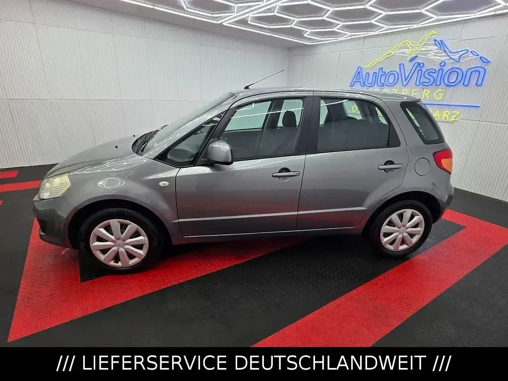 Gebraucht Suzuki SX4 Comfort 107 PS (78 kW) 2007 Grau Limousine