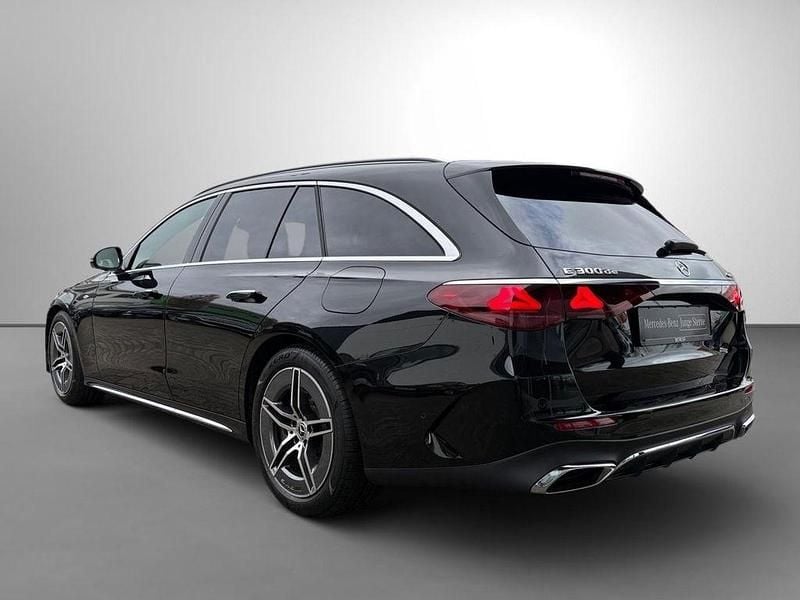 Gebraucht Mercedes E300 AMG 197 PS (144 kW) 2025 Schwarz Limousine