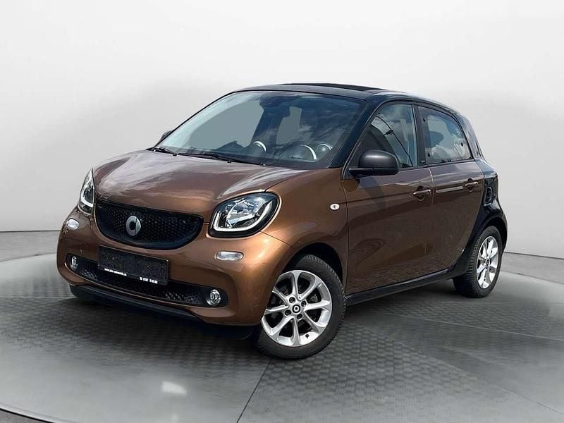 Braun Gebraucht 2017 Smart ForFour Basis Kleinwagen | 8.900 € (Guter Preis) - Bild 1/4