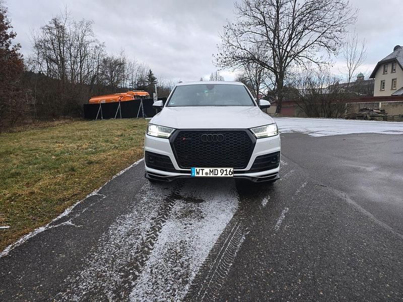 Gebraucht Audi SQ7 Ambiente 435 PS (319 kW) 2017 Weiß SUV