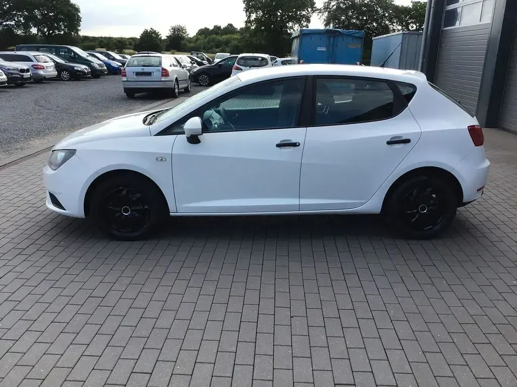 Gebraucht Seat Ibiza Reference 69 PS (50 kW) 2014 Weiß Limousine