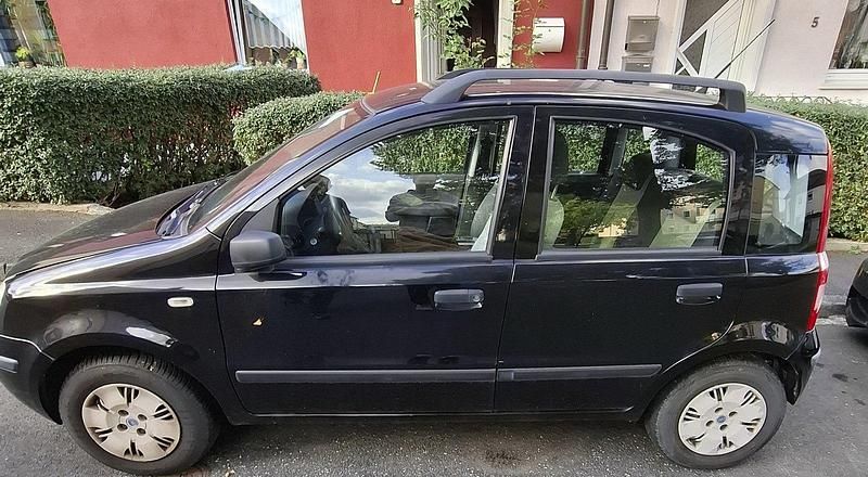 Schwarz Gebraucht 2007 Fiat Panda Kleinwagen | 900 € (Superpreis) - Bild 1/4