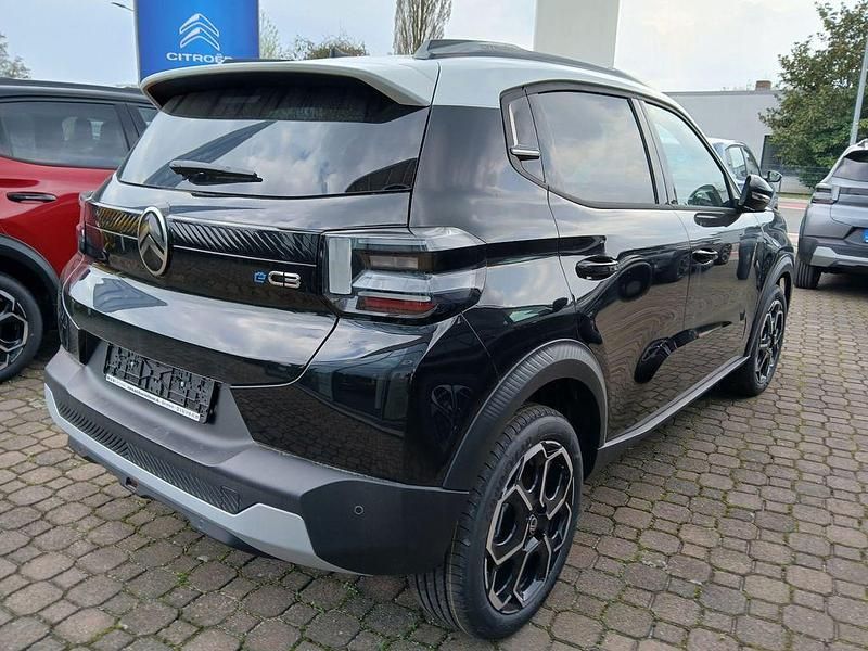 Neu Citroën e-C3 83 kW (113 PS) 2026 Schwarz Limousine