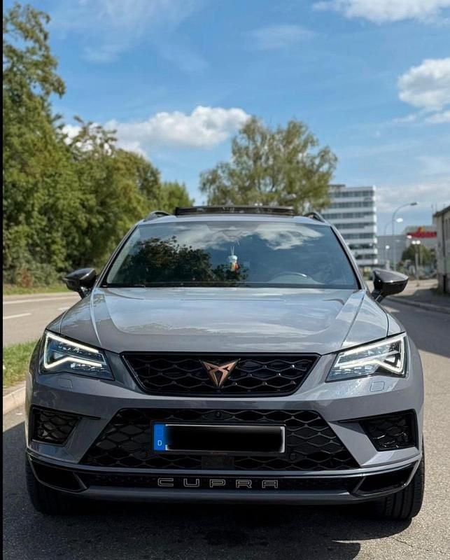 Grau Gebraucht 2019 Cupra Ateca Limited Edition SUV | 17.900 € - Bild 1/4