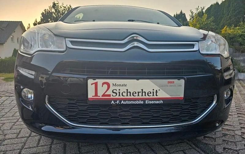 Gebraucht Citroën C3 SELECTION 68 PS (50 kW) 2014 Blau Limousine