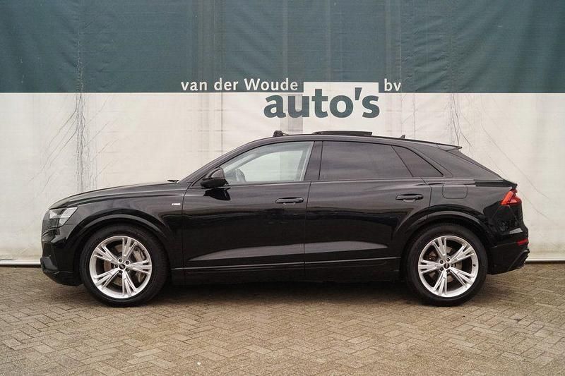 Schwarz Gebraucht 2022 Audi Q8 S-Line SUV | 69.900 € (Teuer) - Bild 1/4