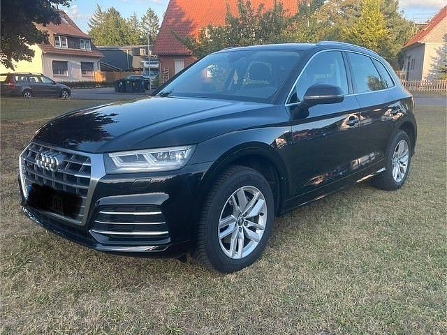 Schwarz Gebraucht 2018 Audi Q5 Sport SUV | 25.985 € (Guter Preis) - Bild 1/4